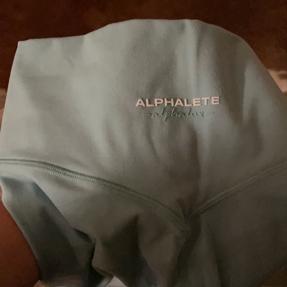 Alphalete Alphalux Essential